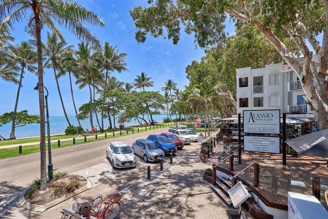 Alassio Apartments With Direct Pool Access Palm Cove Exterior photo